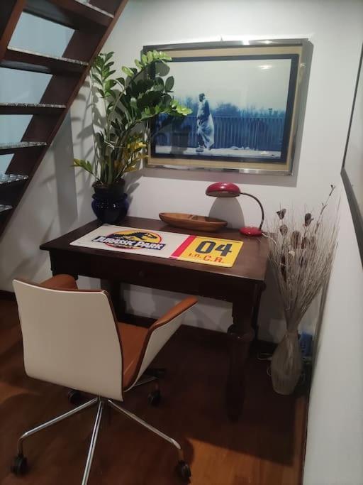 Colosseo Vintage Apartment โรม ภายนอก รูปภาพ