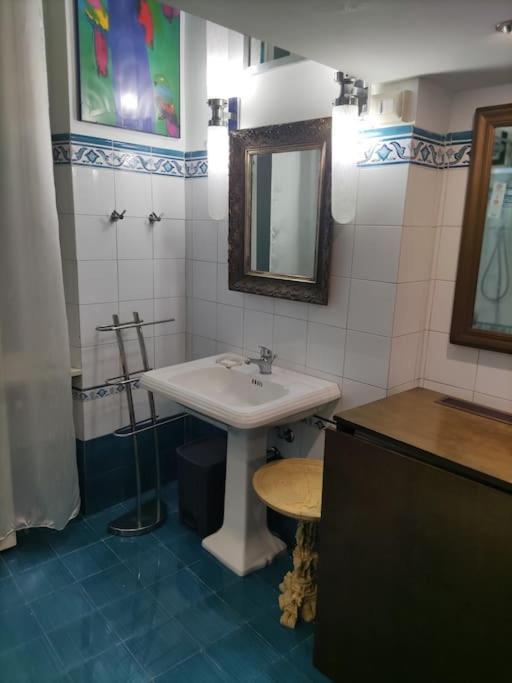 Colosseo Vintage Apartment โรม ภายนอก รูปภาพ